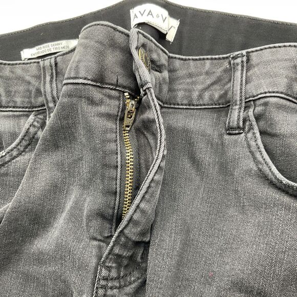 Ava & Viv Women's Mid Rise Skinny Jeans Crop Fringe Hem Size 20 Black - Picture 7 of 12